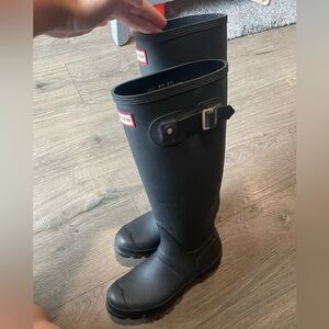 Hunter boots tall